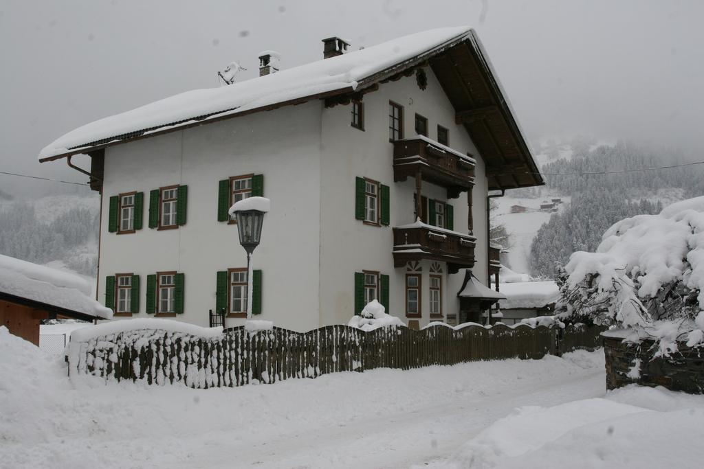 Zillertal Apartments Цель-ам-Циллер Номер фото